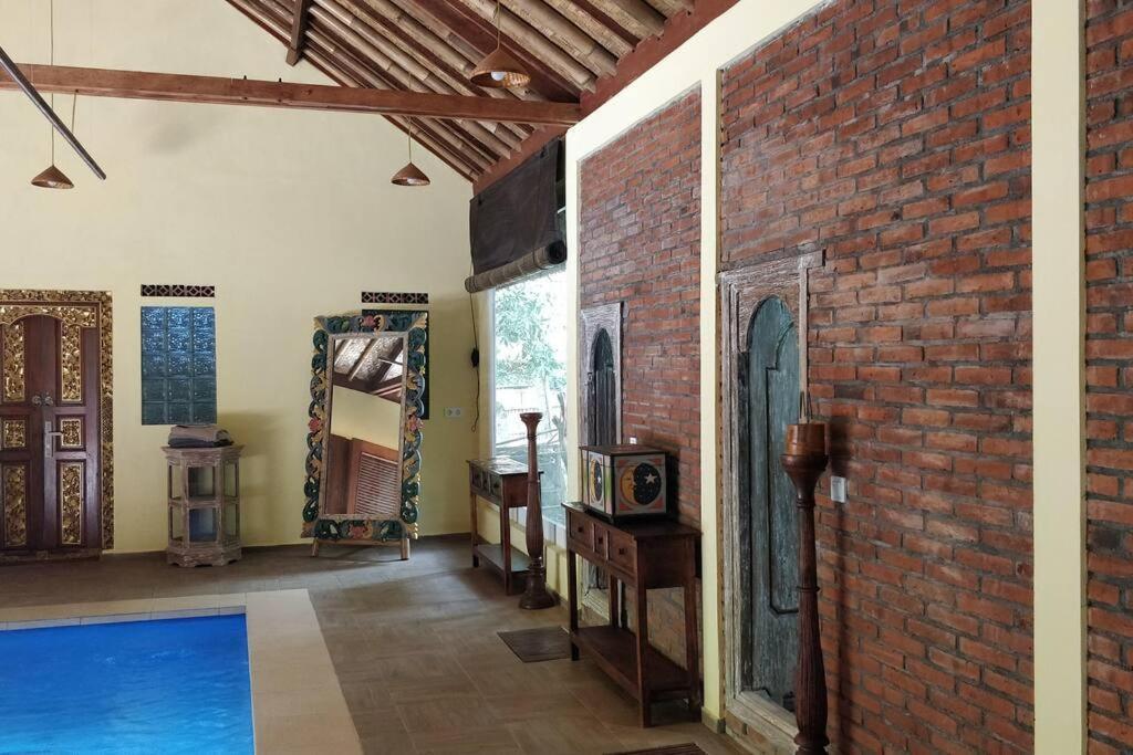 Villa King: Unique Villa With Indoor Swimming Pool Amed  Exterior photo