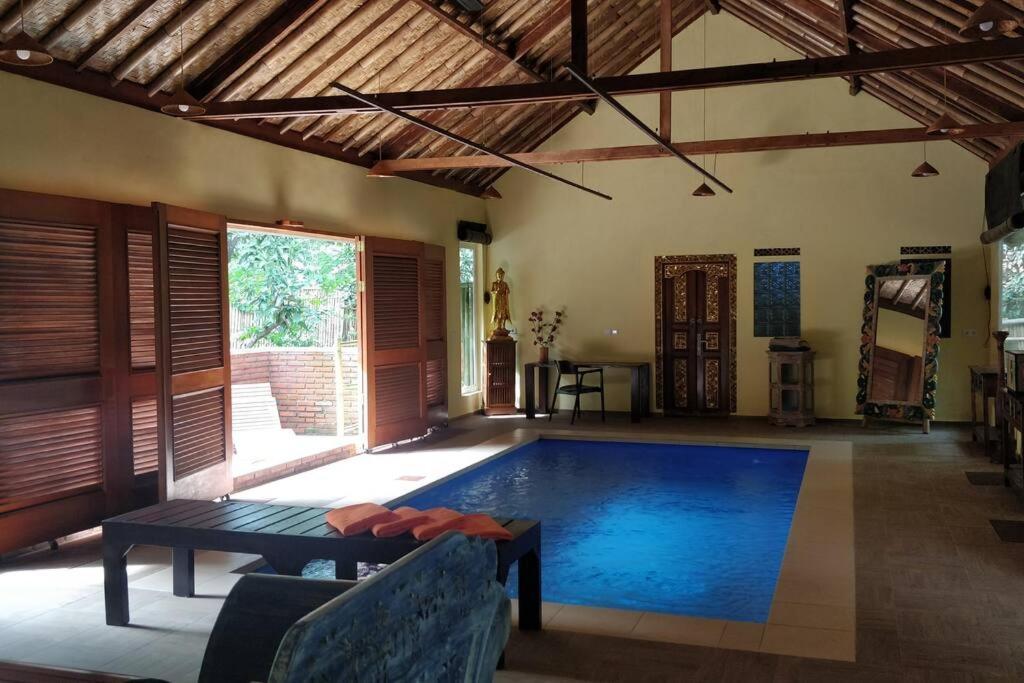 Villa King: Unique Villa With Indoor Swimming Pool Amed  Exterior photo