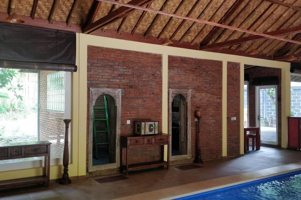 Villa King: Unique Villa With Indoor Swimming Pool Amed  Exterior photo