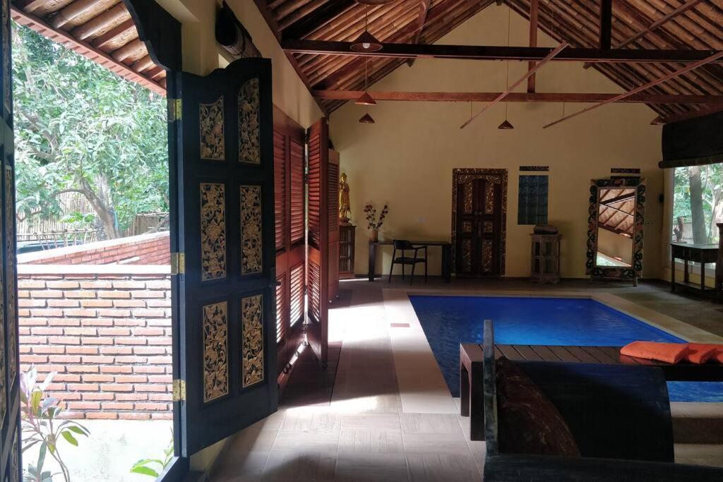 Villa King: Unique Villa With Indoor Swimming Pool Amed  Exterior photo
